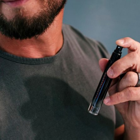 PERFUME COM FEROMONAS BLACK DIAMOND MASC. LGBTQ | 10 ML - Image 4